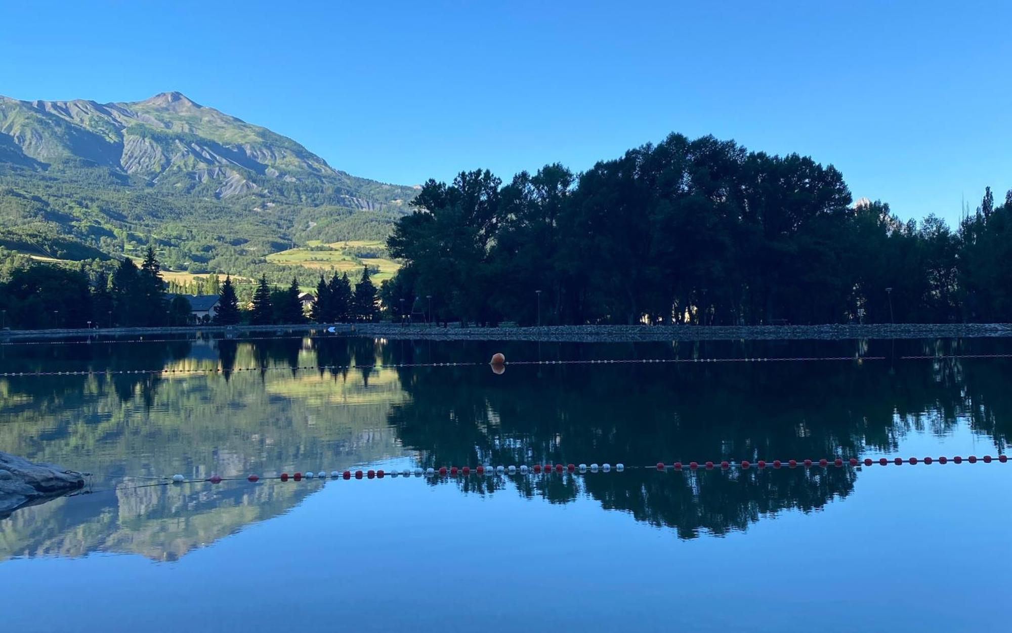 La Capitale - Les Gites De L Argile Barcelonnette Exteriér fotografie