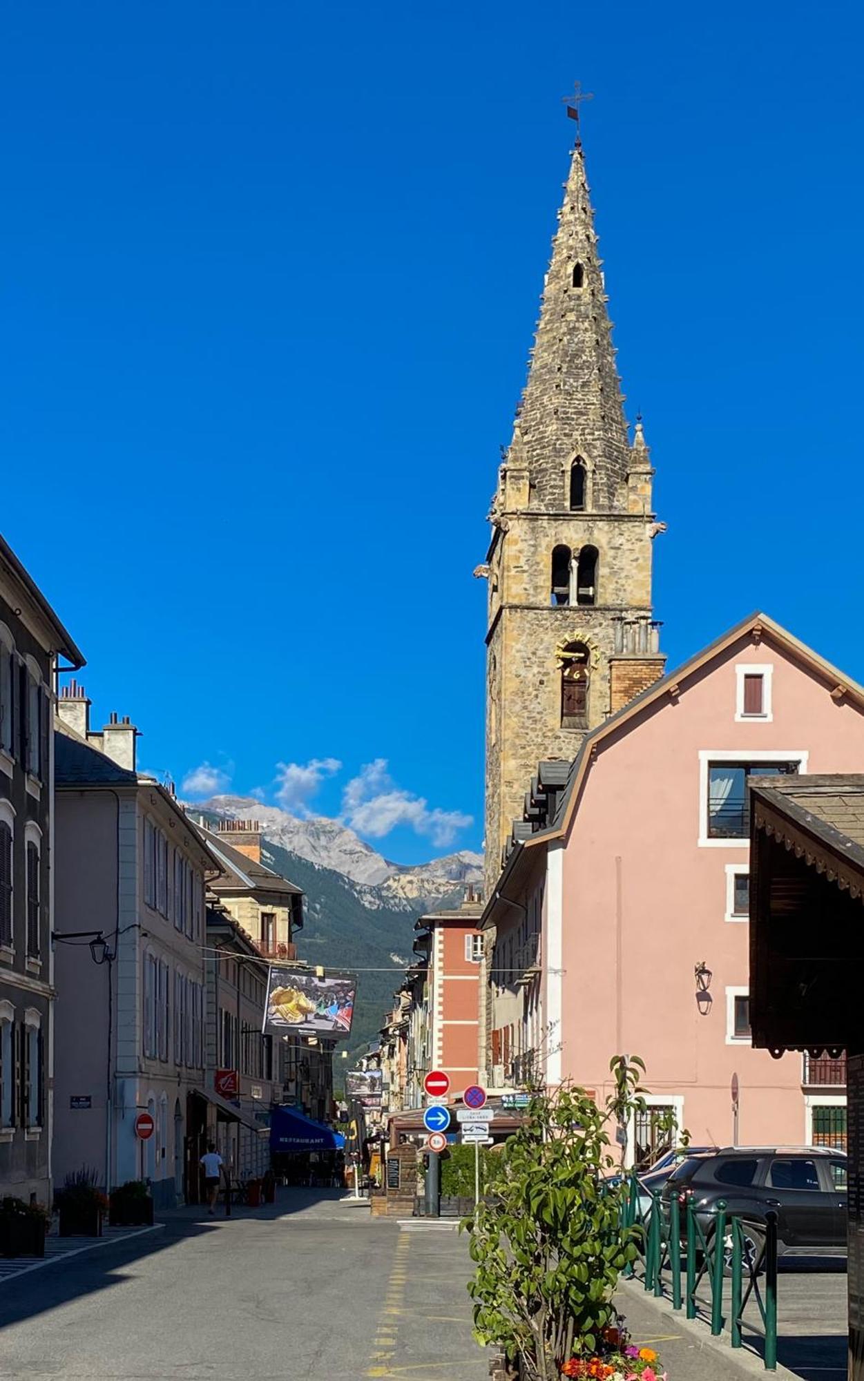 La Capitale - Les Gites De L Argile Barcelonnette Exteriér fotografie